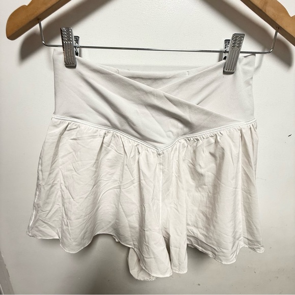 Aerie White Skirt Size M - Picture 2 of 7